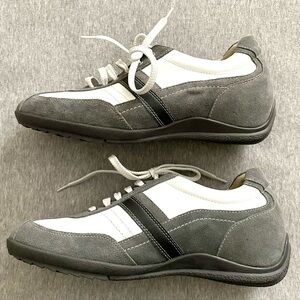 Toto Men’s Size 11 White & Gray Lace Up Sneakers New Without Box